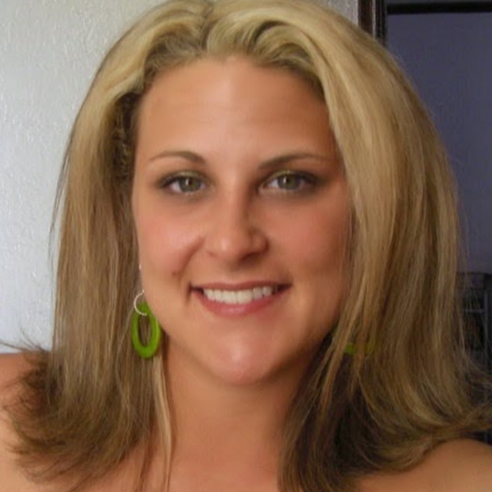 Meet your Posher, Lori beth